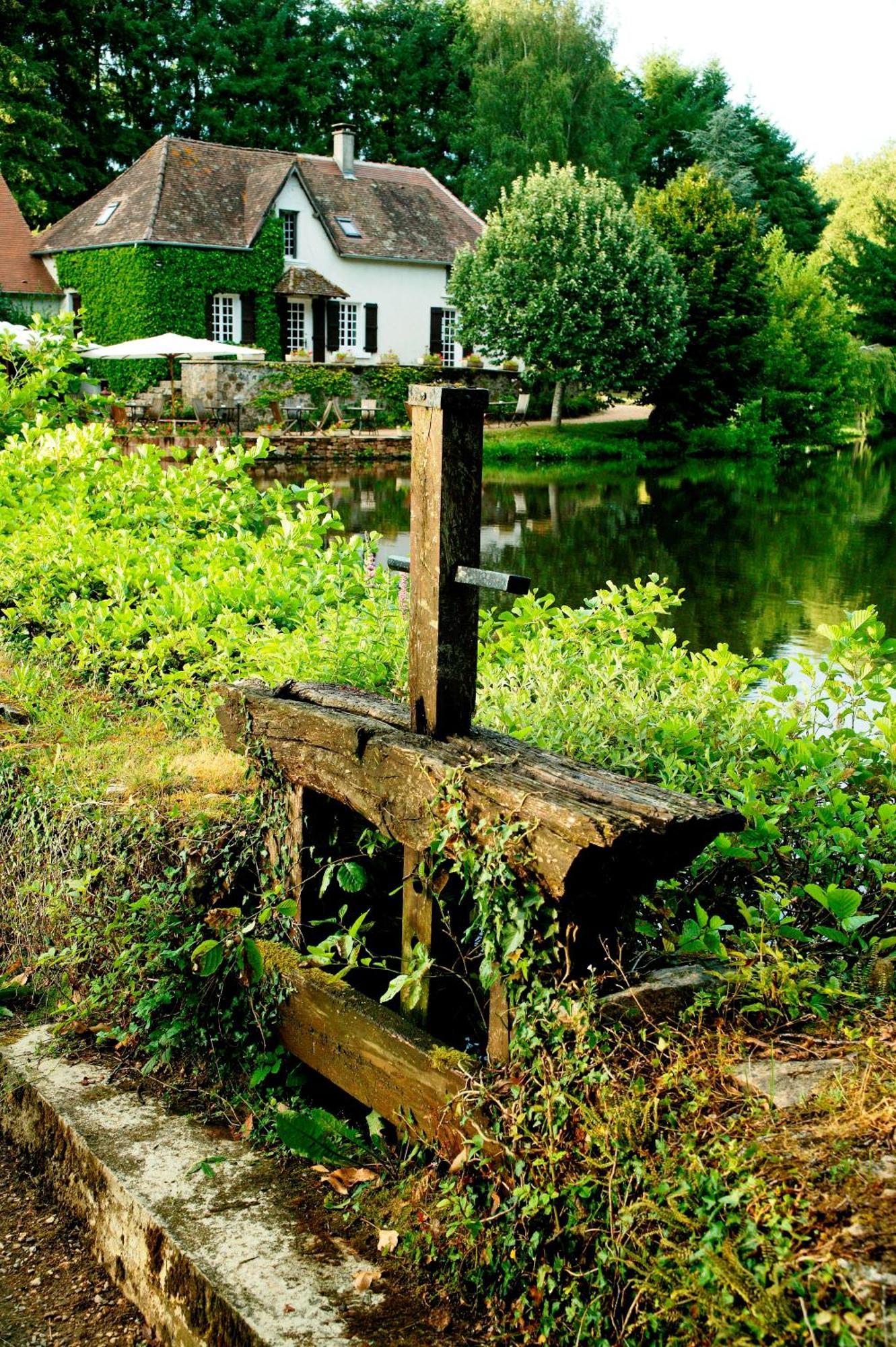 Au Moulin De La Gorce Bed and Breakfast La Roche-lʼAbeille Εξωτερικό φωτογραφία